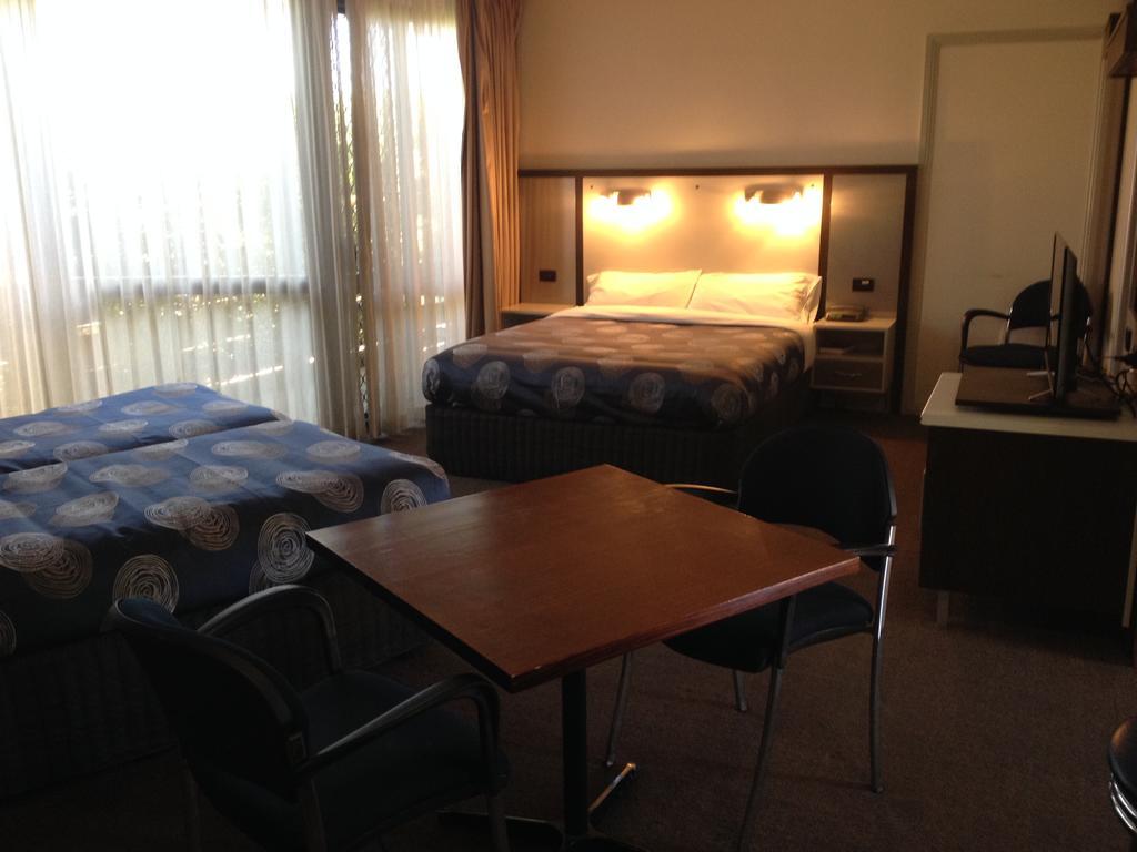 The Central Hotel Motel Lakes Entrance Bilik gambar